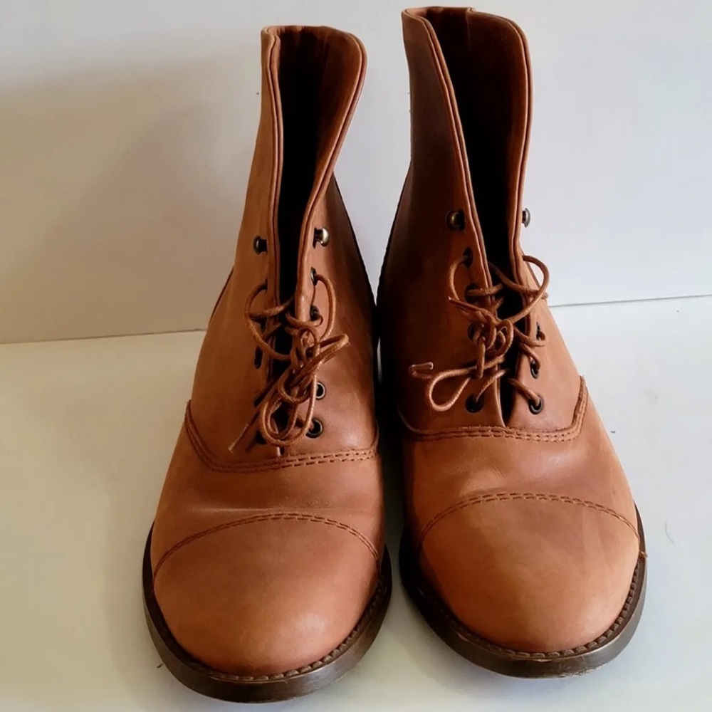 1937 Footwear Men's Genuine Leather Shoes Size 8.5 boot laceup brown